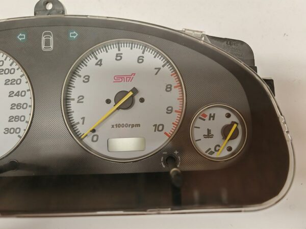 Subaru Legacy STi gauge cluster 300 kmh ST8500066